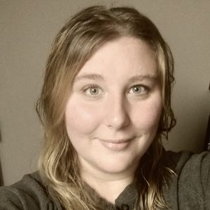 Meet your Posher, Kayla